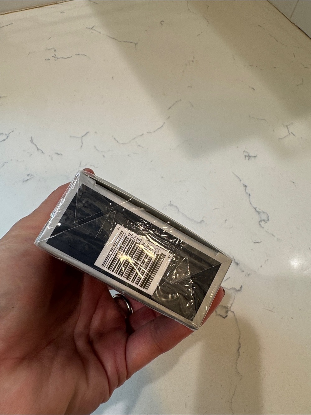 Marine Perfume for Men — Black - Picture 7 of 8